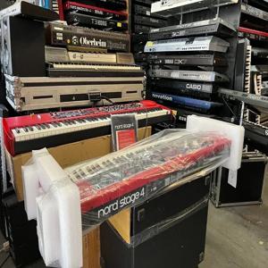 최고의 공급업체 노드 스테이지 4 88키 웨이티드 해머 키보드 - 피아노/신디사이저 페달 포함, ARMENS 버전