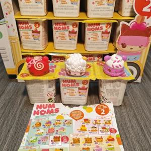 Numnoms 립글로스 스탬프 냄새 너무 맛있는 블라인드 박스 인형 선물 장난감 모델 애니메이션 피규어 장식품 수집