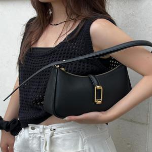 액세서리 [[25FW]] DCBA5F963BK [메가히트/스테디][D-LOCK] 블랙 D락장식 가죽 숄더 겸 크로스