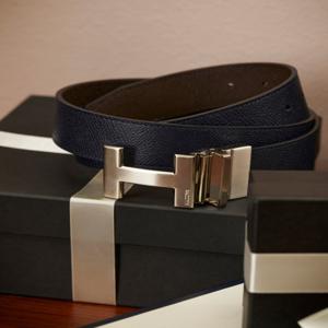 헤지스 액세서리 남성 [[24FW]] WUBE4F400N2 [스테디셀러] 네이비/브라운 양면 소가죽 버클 자동