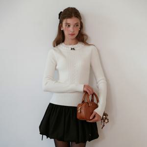 [11월20일 예약배송] Cest_Bow lace slim knit top