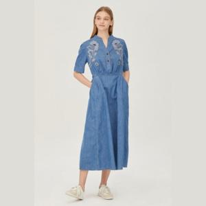 [베네통]자수 데님 원피스_BAOP94431