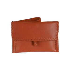 끌로에 클러치 파우치 CHC22AP400H89884 Brown