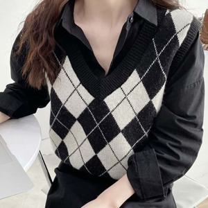 여성 보들니트 아가일패턴 체크 레이어드 체크 조끼