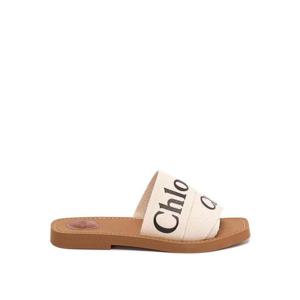 끌로에 샌들 CHC22U188Z3101 White