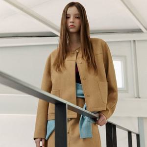 플라스틱아일랜드  (PR3WJ963) 라운드넥 스웨이드 자켓