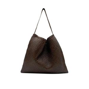 드래곤디퓨전 우븐 레더 숄더 백 8848DKBROWN