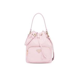 프라다 듀엣 리나일론 숄더백 앨러배스터 핑크 1BH038-RV44-F0E18