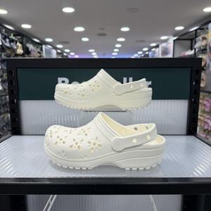 [크록스 슈즈]클래식 플로럴 컷아웃 클로그210927-0WV초크