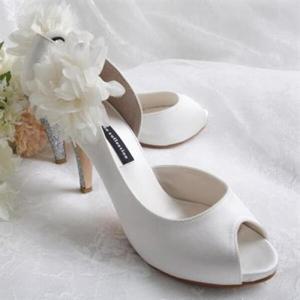 아트박스/숲속드레스 새틴 사이드힐 (9Cm)