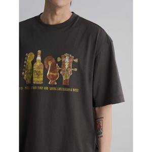 (265842CY44) [에잇세컨즈] 웨스턴 위스키 그래픽 반소매 티셔츠  애쉬
