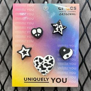 [크록스]크록스 HC02 블랙앤화이트 5개 JIBBITZ 세트 10012950 (