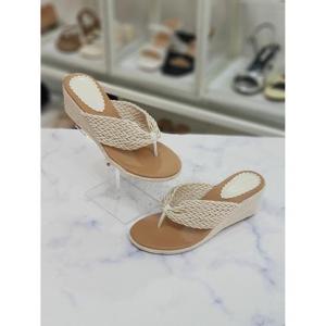 한슈 세이브존07 에스파듀 라탄 웨지힐 HS39438il