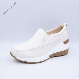 SNL 소가죽 키높이 여성슬립온 SWM23053 베이지