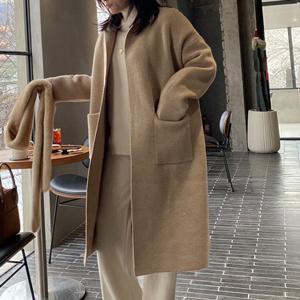 [조아맘] 모던 카라 니트 코트