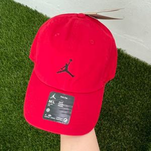 나이키 조던 클럽 언스트럭처 커브 빌 캡 HQ1963-687