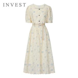 스퀘어 넥 플라워 벨티드 원피스_INI5M1OP3661