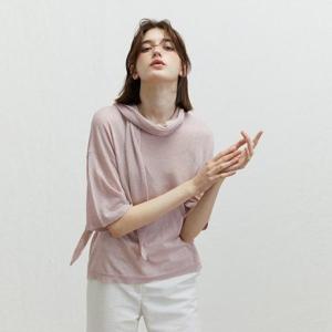 [에잇타임즈]  8TESSNT2575_실크 글리터 라운드넥 니트