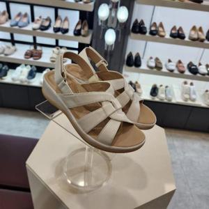 [엘칸토]엘칸토 HC10 여컴포트찍찍이샌들화이트 LCWW53U52610 (4