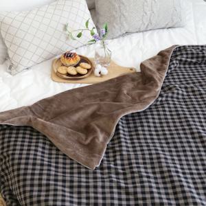 까사베르데 맨디 브라운 체크 극세사 양면담요 75x100cm