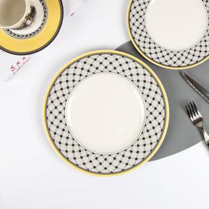 빌레로이앤보흐 아우든 프로미네이드 플레이트 접시 27cm