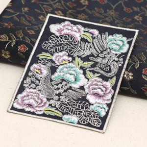 한복 공작 사각 자수 장식 대 저고리 깃 섶 치마 밑단 부자재 와펜