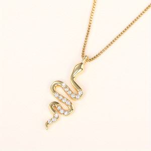 TEMU 여성을 위한 우아한 뱀 목걸이 - 빈티지 스타일, 합성 자이콘, 구리, 일상적인 착용 및 특별한 기회에 적합, 완벽한 기념일 선물, 뱀 목걸이