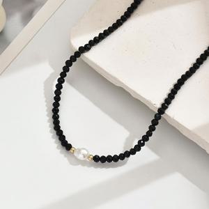 TEMU 천연 흑요석 조절 가능한 초커 목걸이 - 스태클링 주얼리, 블랙 & 화이트 스톤 비즈 디자인, 캐주얼 착용감, 그녀를 위한 완벽한 발렌타인데이 & 생일 선물