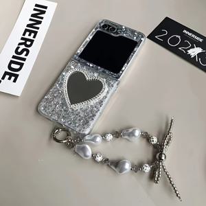 TEMU 삼성 갤럭시 Z 플립 3, Z 플립 4, Z 플립 5, 및 Z 플립을 위한 전체 보호 케이스에 적합한 고급 레진 글리터 접이식 3D 하트 메이크업 거울, 진주 체인으로 장식되어 있습니다.