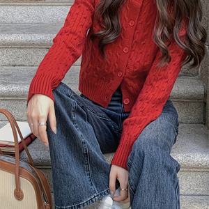 TEMU 여성 레드 가디건 스웨터 - 부드러운 가을/겨울 풀오버, 버튼 앞면, 긴소매, 라운드넥, 캐주얼 스타일, 캐주얼 복장, 캐주얼 웨어, 스웨터, 여성용 가디건, 여성용 가디건 우아함, 여성용 가디건 가을