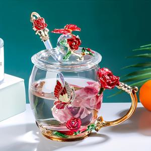 TEMU 4가지 스타일의 키가 큰 및 작은 350ml/320ml 진주 장미 에나멜 컬러 공예 유리컵 숟가락 커버 세트, 차갑고 뜨거운 음료에 적합한 홈 드링킹 워터 티 컵, 아침 식사용 컵, 우유 컵, 주스 컵, 커피 컵, 가정, 사무실, 케이터링에 적합한 섬세한 선물 컵 세트