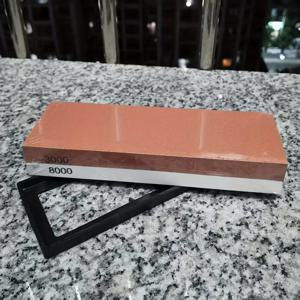 TEMU 양면 숫돌, 주방용 도구, 3000/8000 그릿 세라믹 칼 세트 (2개입), 빠르고 효과적인 칼 갈이, 수동식 전기 없이 사용 가능, 내구성 강한 주방용 칼갈이 및 각도 조절기