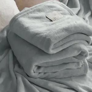 밍크 담요 도톰한 실크 극세사 담요 겨울 침대 사무실 차량 무릎 수면