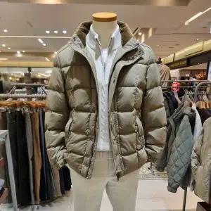 [올젠](의정부점)사각퀼팅 다운점퍼 1201FP