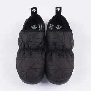 [데상트] 공용 알파인 파워그립 퀼팅 방한 뮬 SP423LSNO2