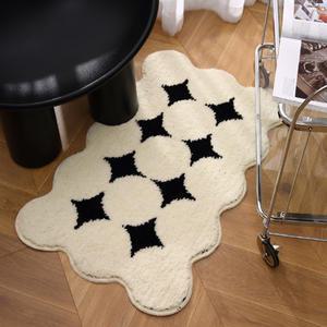 화이트 도트 패턴 러그 2size 직사각 스타일 블랙앤화이트 카페트 모던 발매트