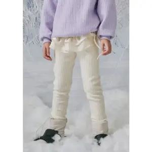 [갤러리아] 빈(BEEN) BZ72PT01IV 아이보리 골지 기모 쫄바지