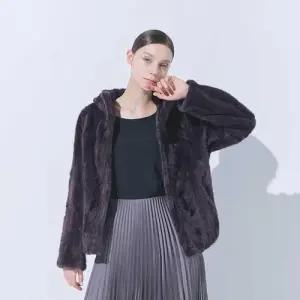 한정수량초특가 [정가 399,000원][유로모피]밍크 후디드 하프 코트