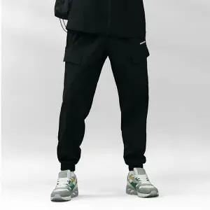 머렐 남성 캐주얼 블랙 조거팬츠 D4PP101MBLK