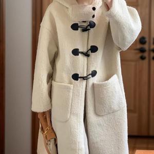 [SALE]여성 겨울 떡볶이 코트 무스탕 후드 핏