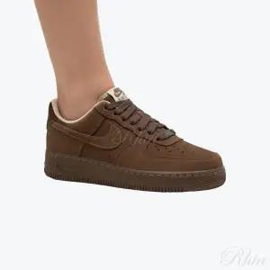 나이키 에어 포스 1 07 W 카카오 와우 샌드드리프트 FQ8901 259