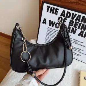 |CCB403A|여성용 일상 블랙 반달형 호보 미니 숄더백 링 스트랩