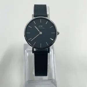 Petite Ashfield 여성시계 DW00600246