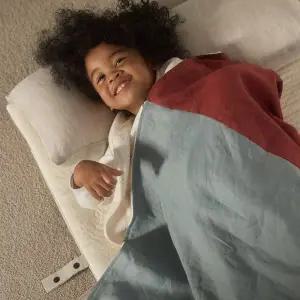 [콤마씨](대전신세계)프리미엄리넨 투톤 벨보아 블랭킷 (4color)