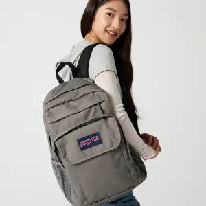 [공식] 잔스포츠 유니온팩 노트북 백팩 Graphite grey