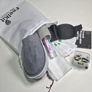 필킷 여행용품세트 해외여행필수품 트래블키트 웰컴키트 기내용슬리퍼 방수파우치 치약치솔세트 칫솔통 안대 3M귀마개 물티슈 브로셔등 베트남준비물 12종 1세트