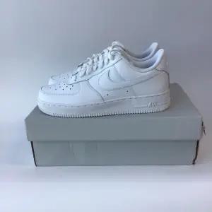 국내매장판 나이키 흰색 운동화 에어포스1 07 화이트 올흰 올백