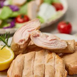 꼬꼬킹덤 국내산 냉동 훈제 닭가슴살 1kg (총 4kg 판매)