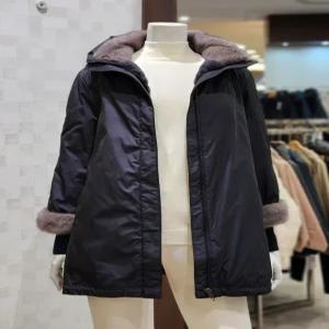 [벨라디터치] V1C4SP21 밍크 & 토끼털 트리밍 구스다운 코트