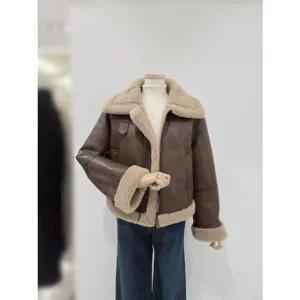 [갤러리아] [SOUP] 플렛카라 집업 무스탕 SBBMU30